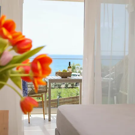 Magdachris Luxury Agios Georgios Pagon