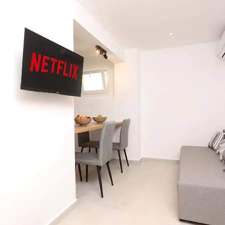 Magdachris Luxury Hotel Agios Georgios Pagon